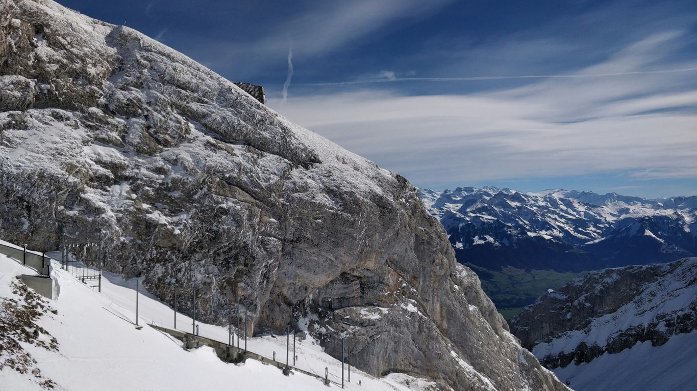 architectural photography of white and gray mountain