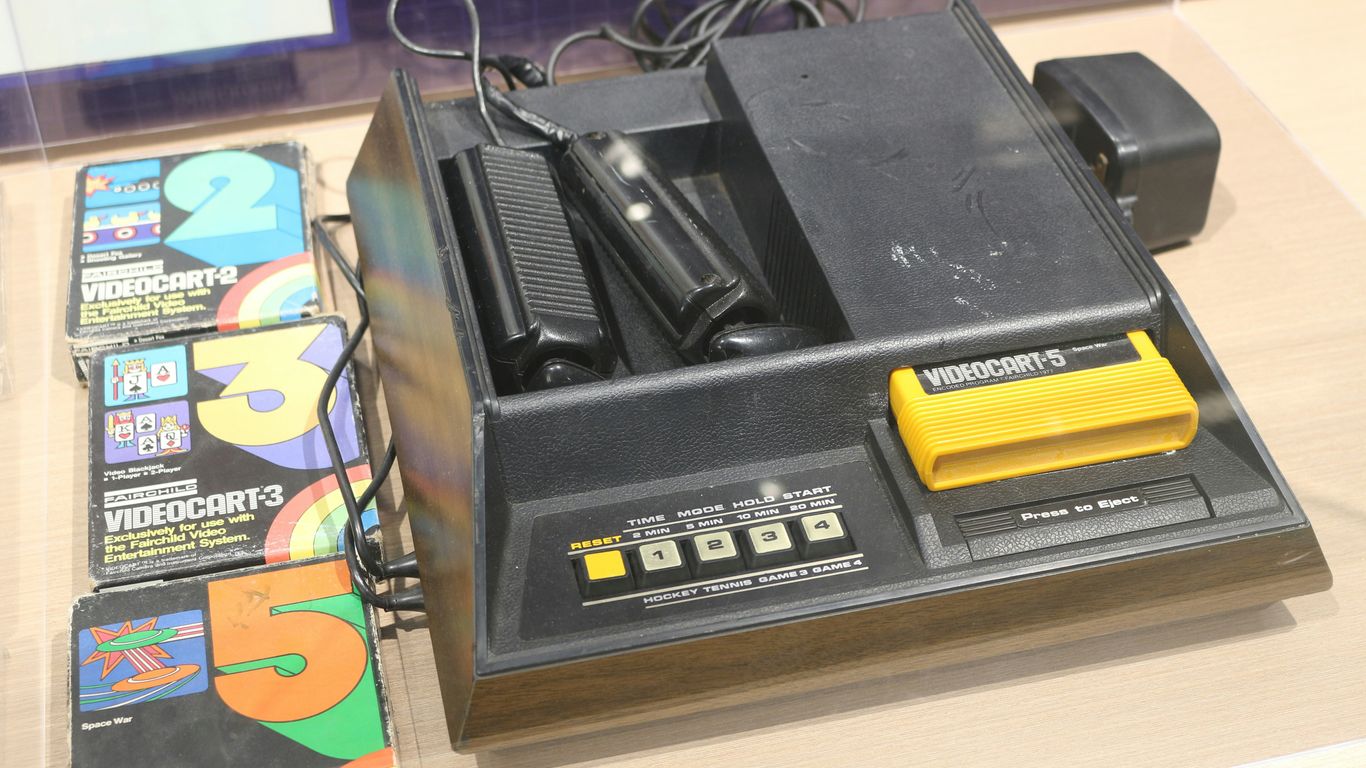 A cell phone sitting on top of a counter