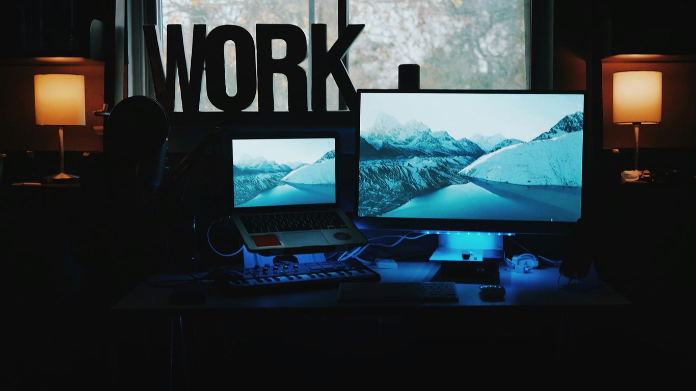 shallow focus photography of computer monitor