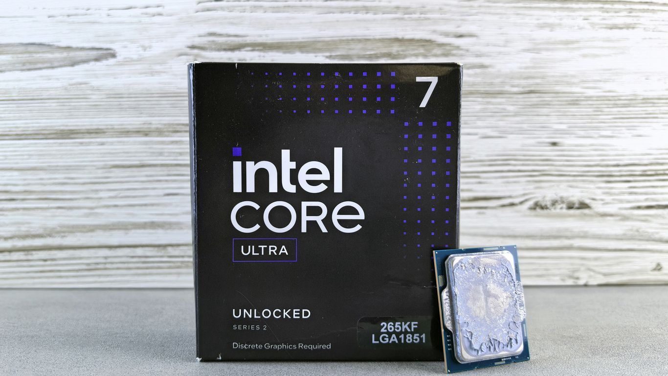 Intel core ultra processor box and chip