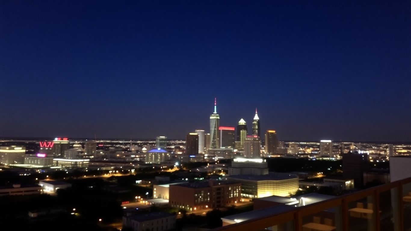 Best Rooftop Bars in Austin for Drinks With a View