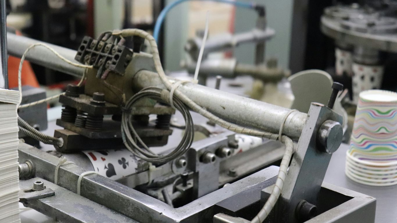 a machine that is sitting on a table