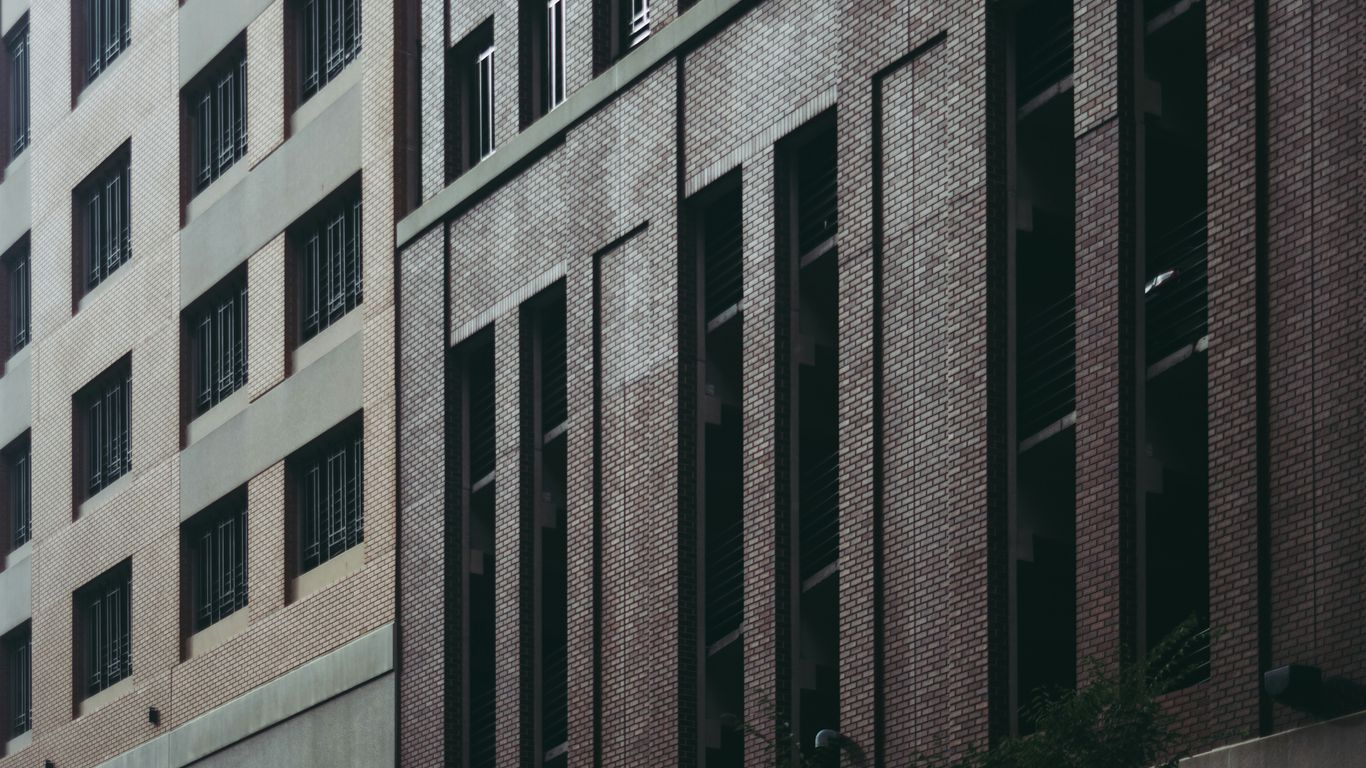 a building with many windows