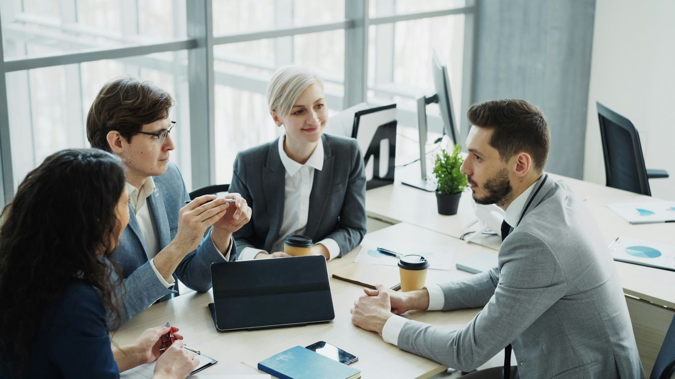 Partnering with Experts: How IA Solutions Delivers Reliable Solutions On Call Services