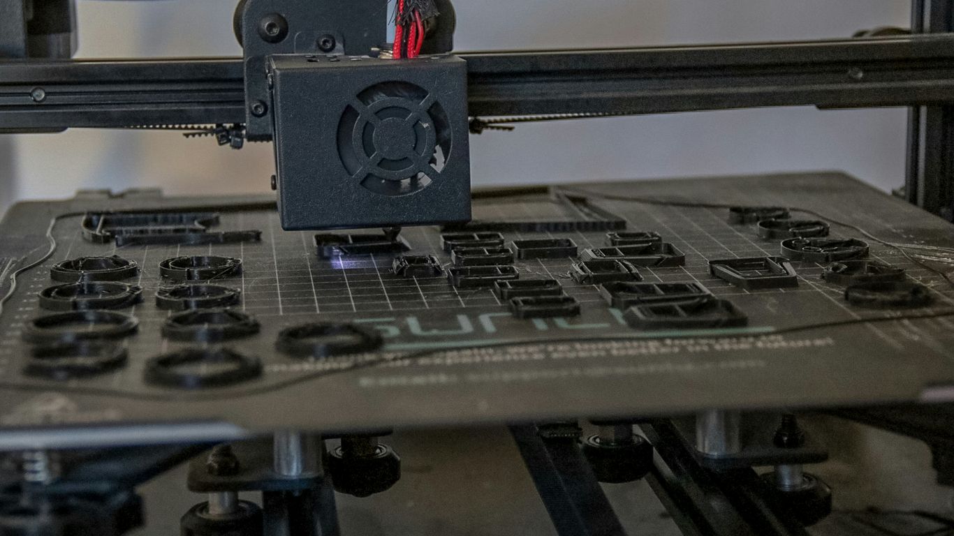 a machine that has some wires attached to it