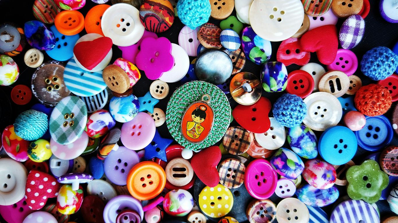 pile of buttons