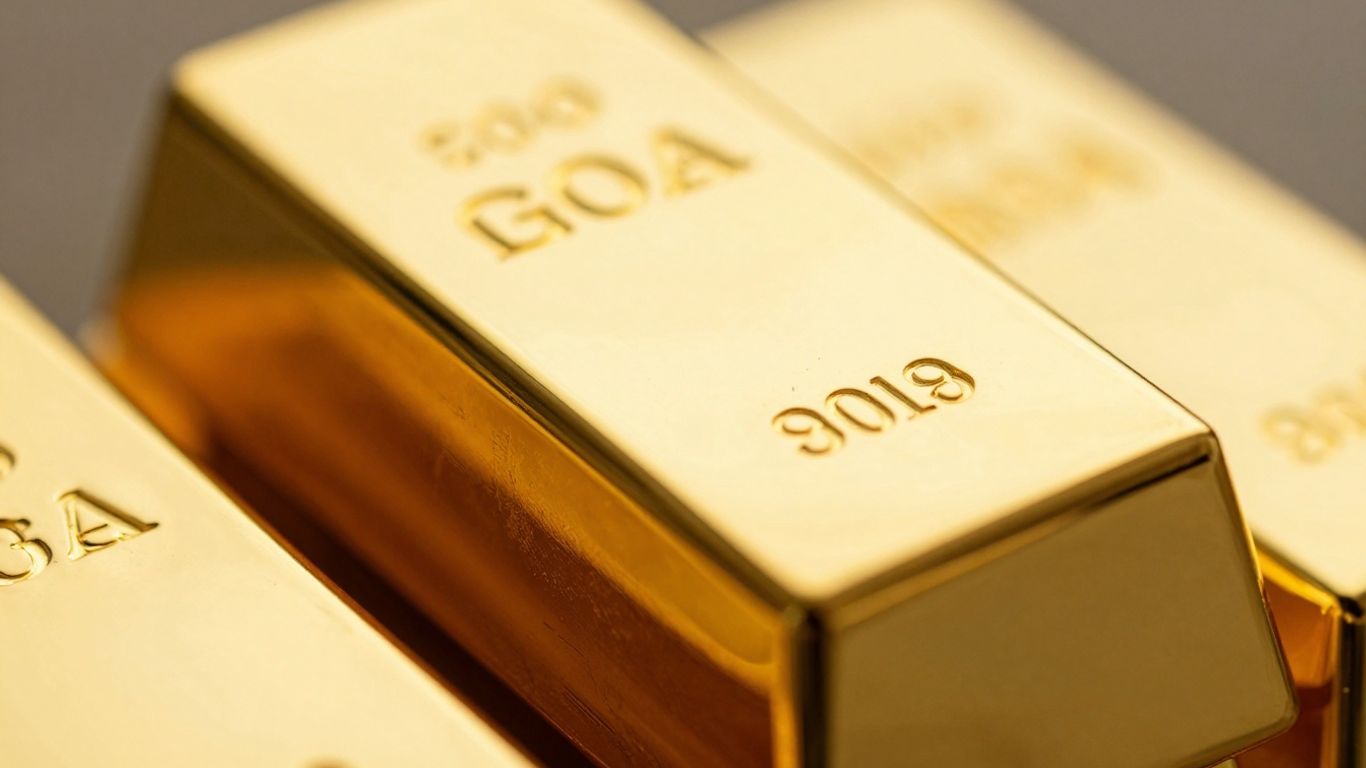 Lingot d'or brillant sur fond flou.