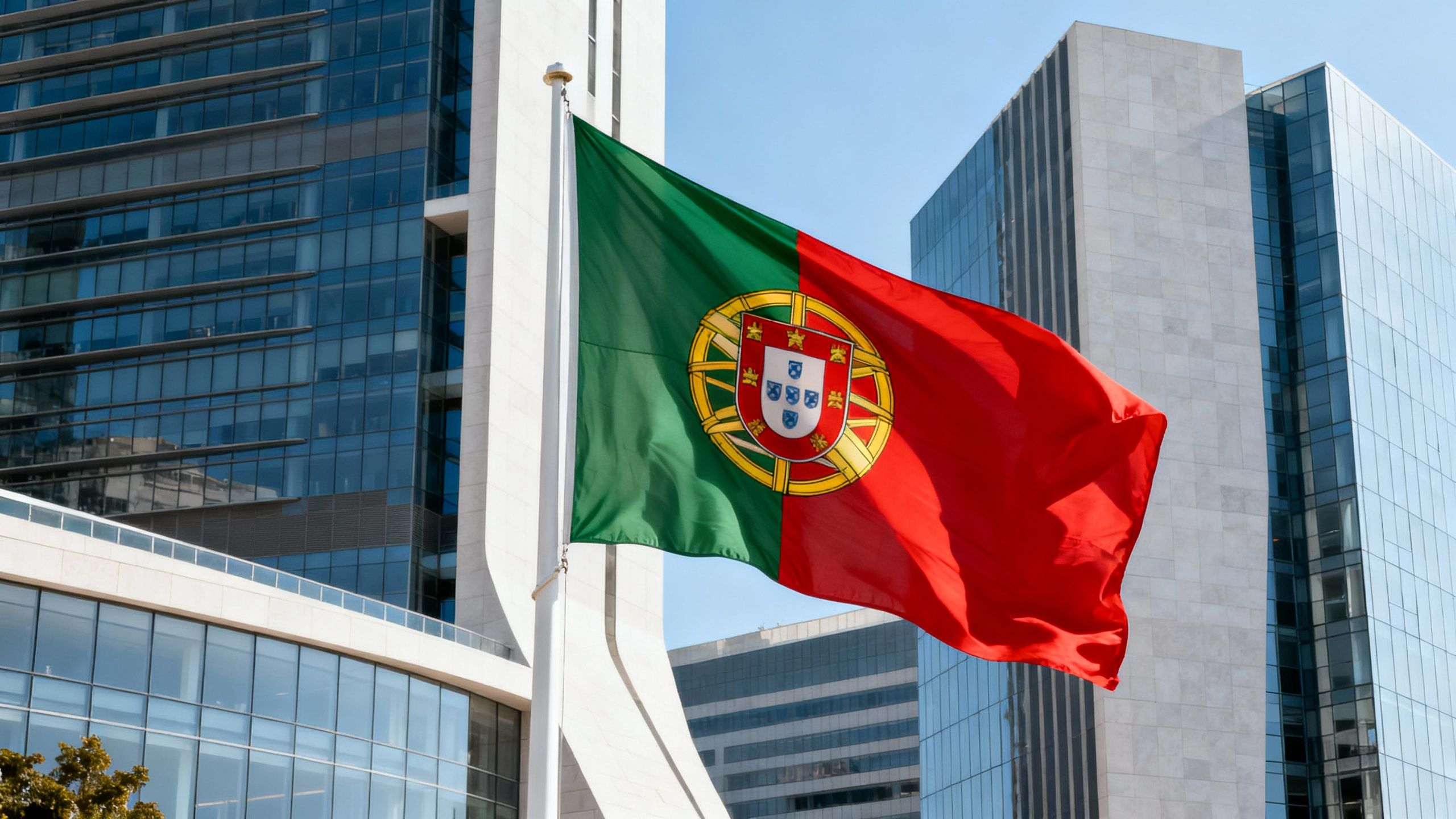 CONTAREA - GESTÃO E CONTABILIDADE - FAMALICÃO - IMT vai subir para não residentes: o que muda em 2025