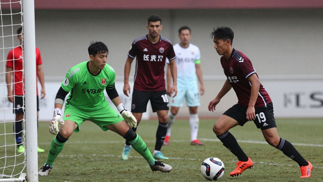 Jucători de fotbal în diverse poziții pe teren.