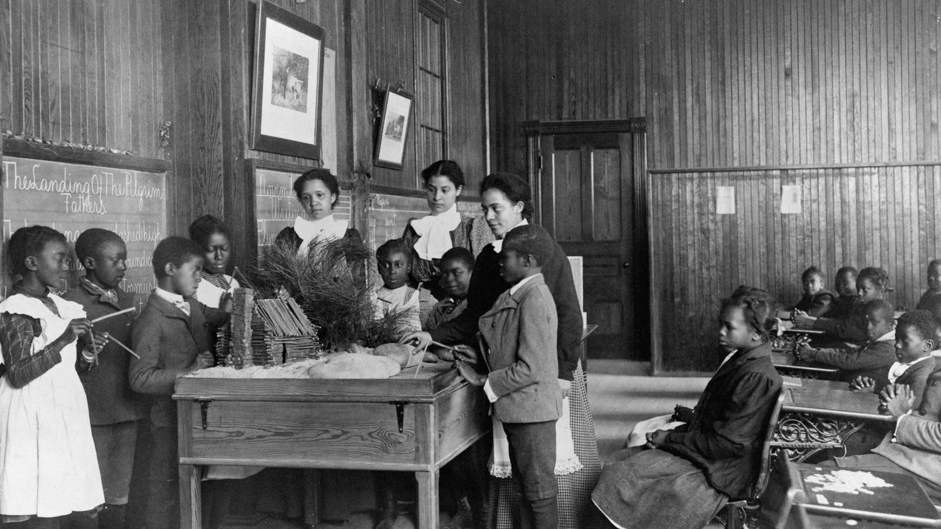  Thanksgiving Day lesson at Whittier