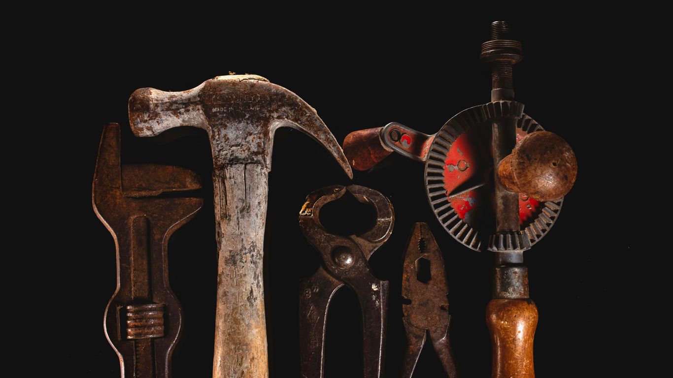 A bunch of tools that are sitting on a table