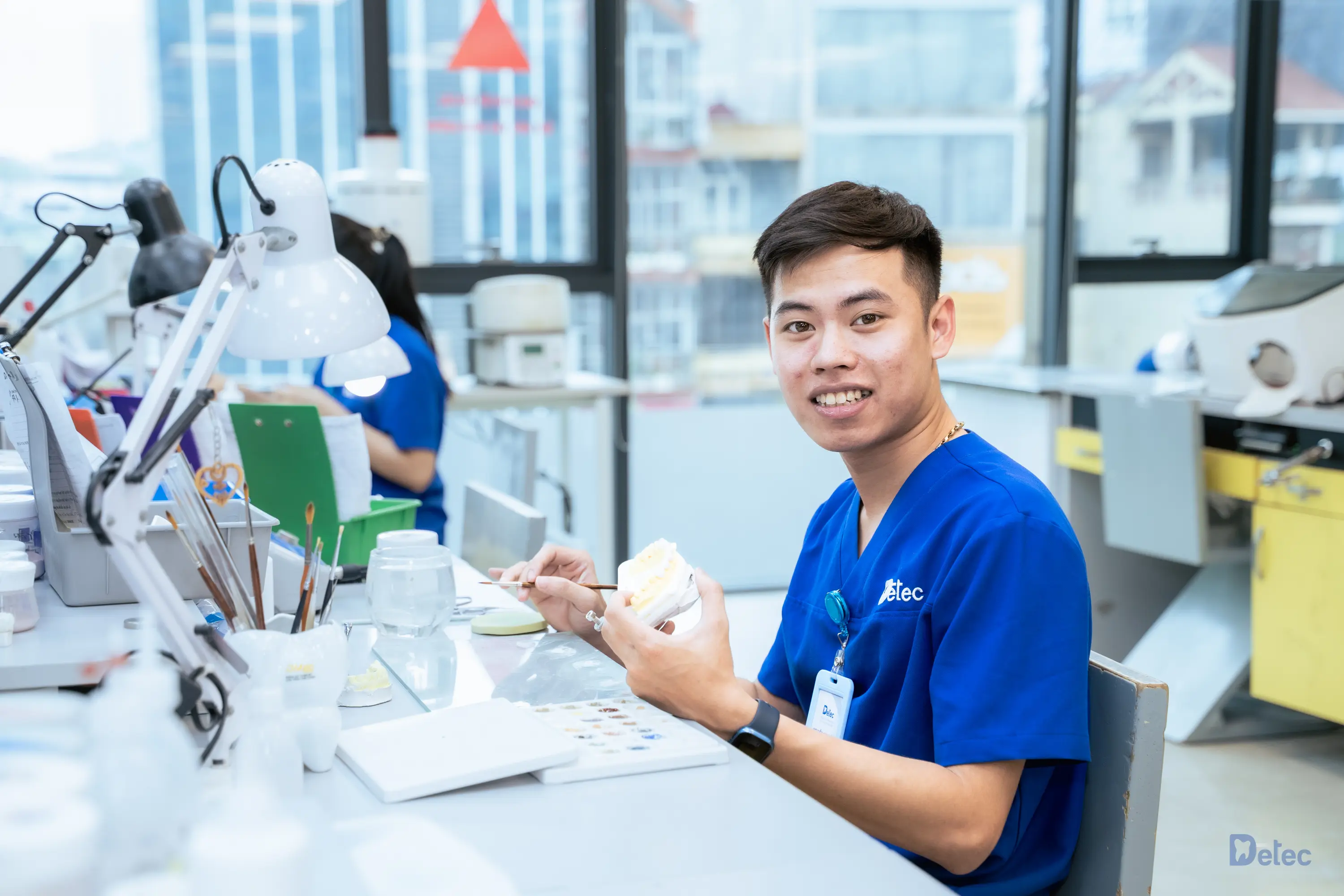 Quality standards in a dental lab