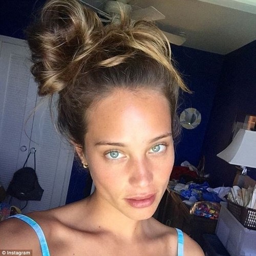 People at a speed dating event in Oklahoma City.