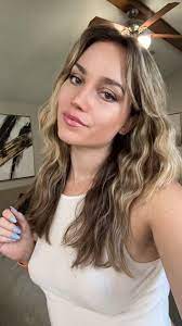 Women at a speed dating event in Los Angeles.