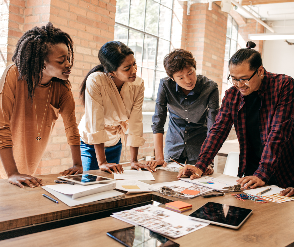 Innovation sociale, main qui tend, technologie, Belgique