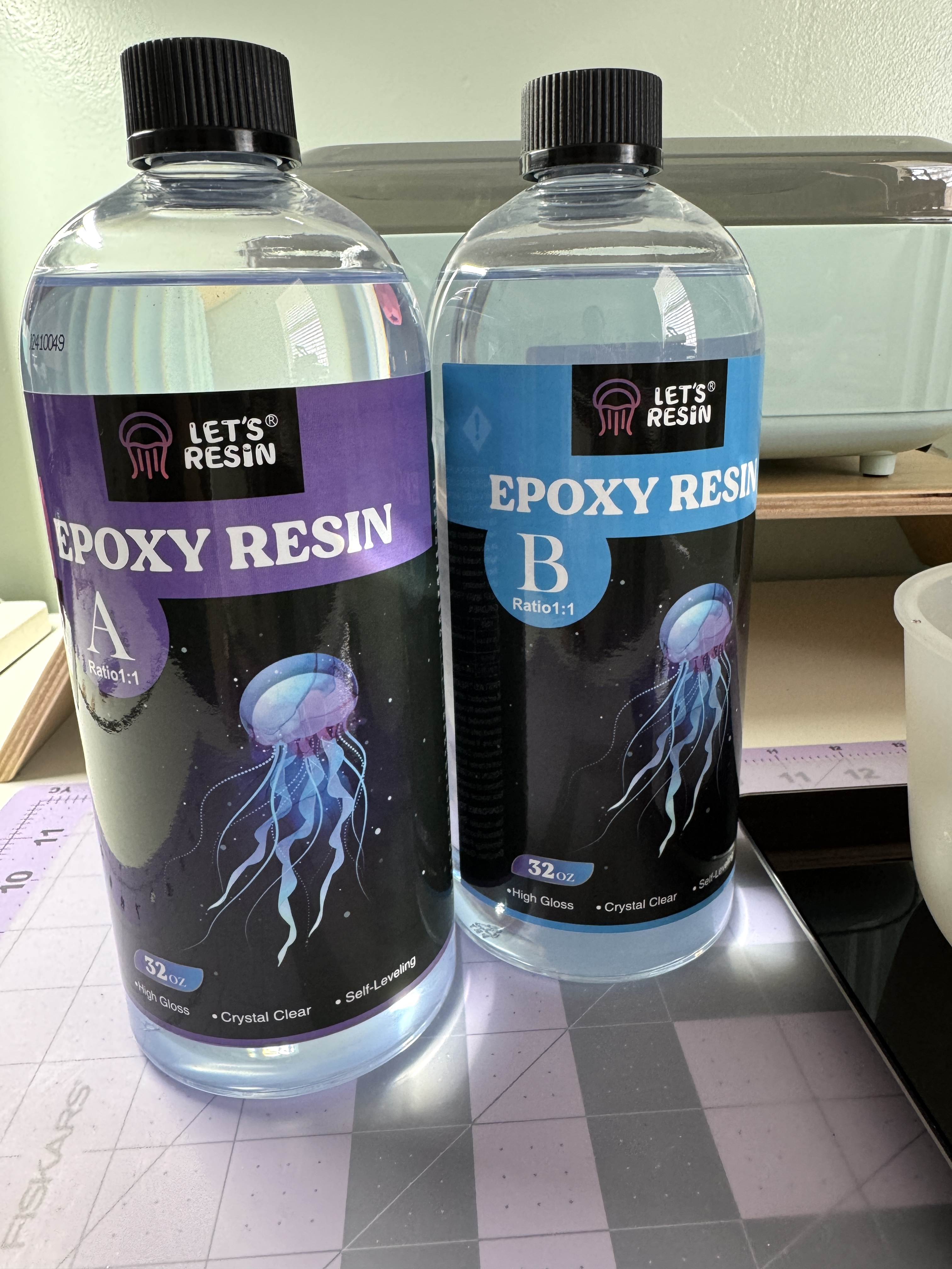 Epoxy Resin: A Beginner's Guide to learn the Art of Resin Crafting ...